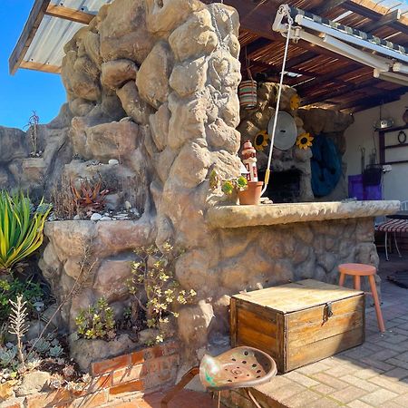 Albert Road Garden Guest House ポート・エリザベス エクステリア 写真